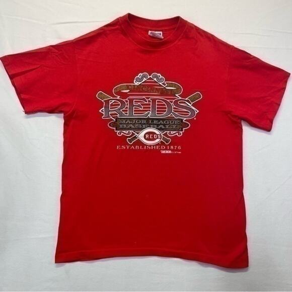 Cincinnati Reds Baseball T-shirt Size Large red crewneck short sleeves - Picture 1 of 5